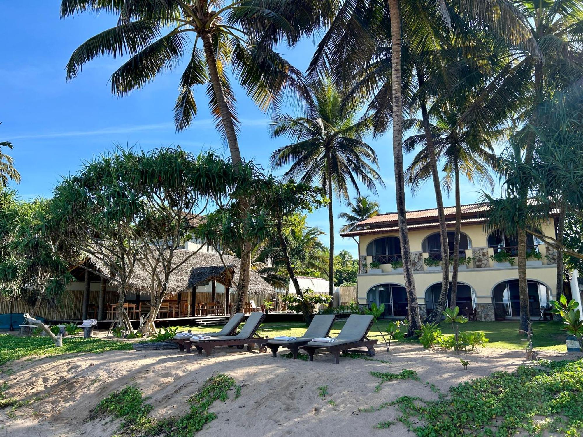 Bombay Bicycle Club Bentota Hotel Exterior photo